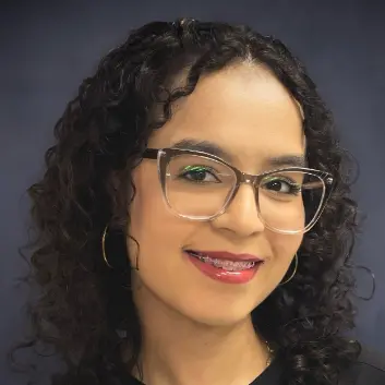 Caroline M. Vélez Vélez